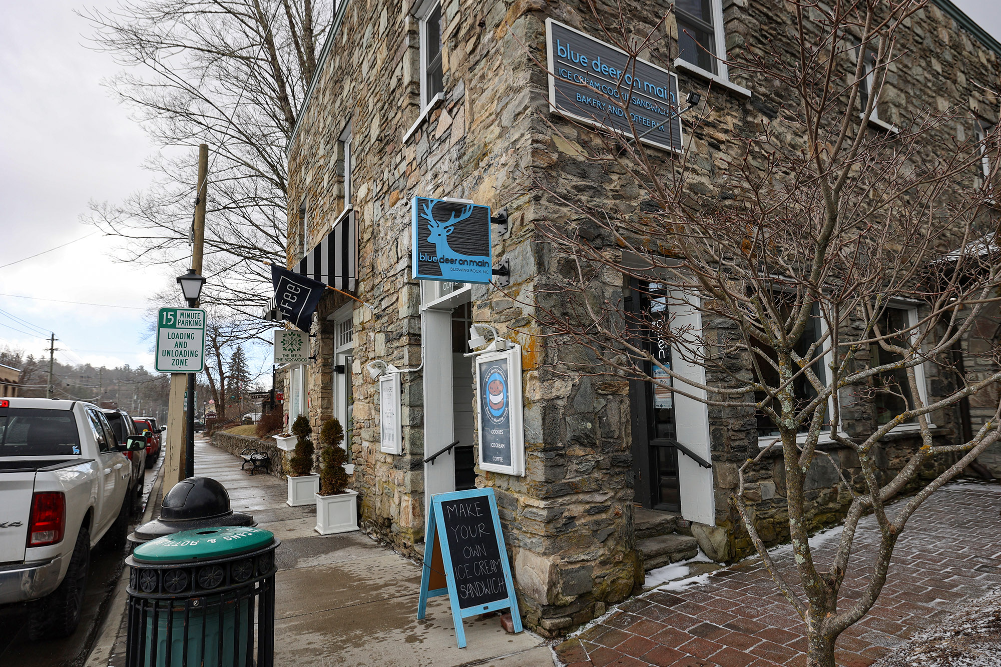 blowing rock tour of homes