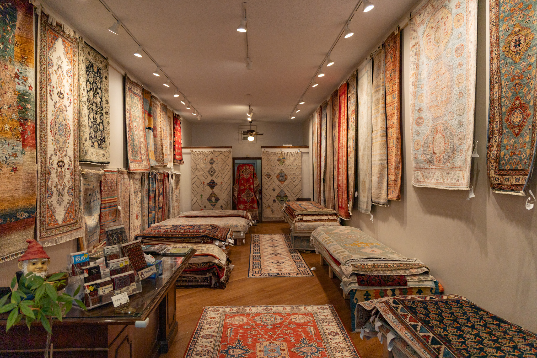 Oriental Rugs at Hanna’s