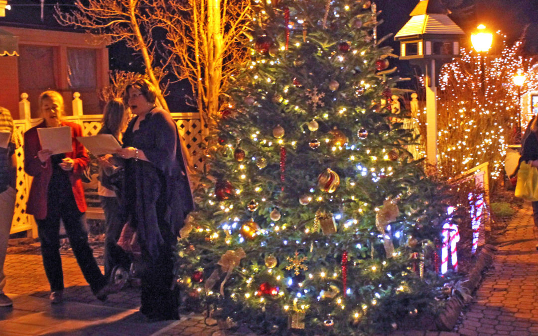 Holiday Stroll in Blowing Rock